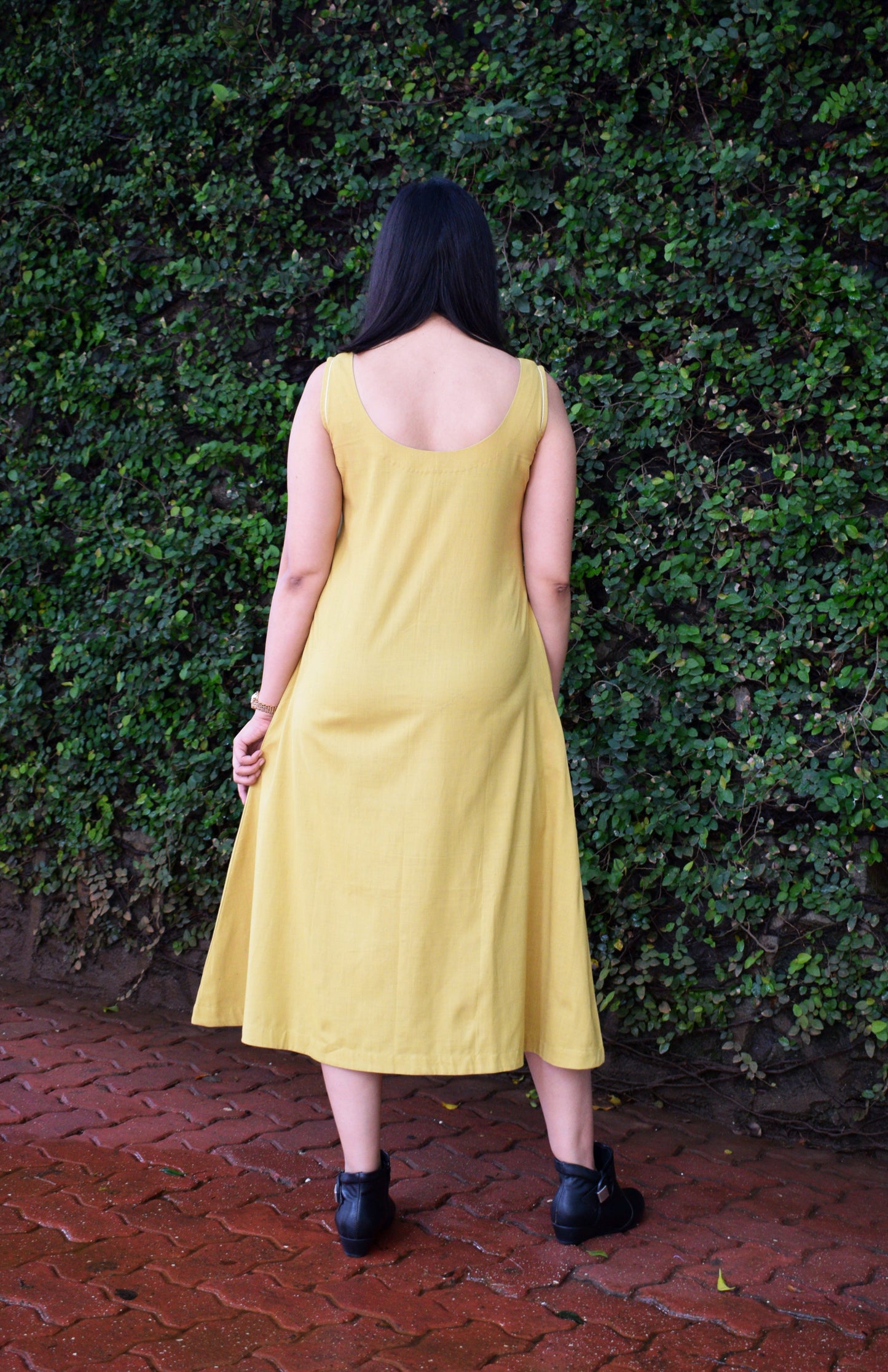 Sleeveless A-line handspun dress | Rescue