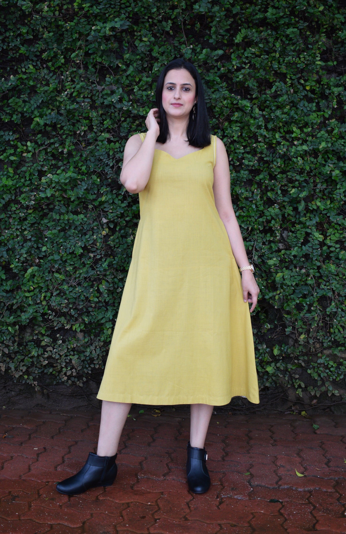 Sleeveless A-line handspun dress | Rescue