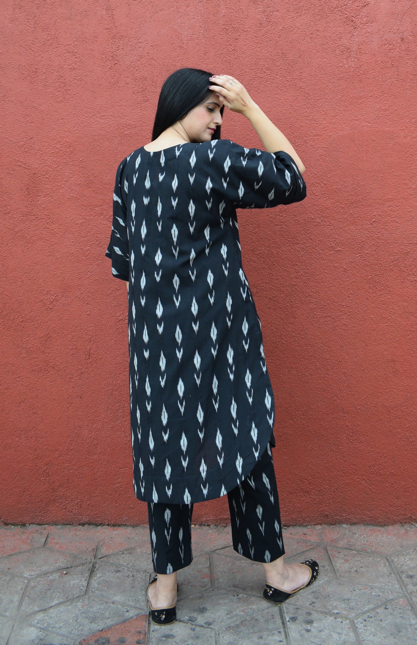 Black ikat straight fit trousers