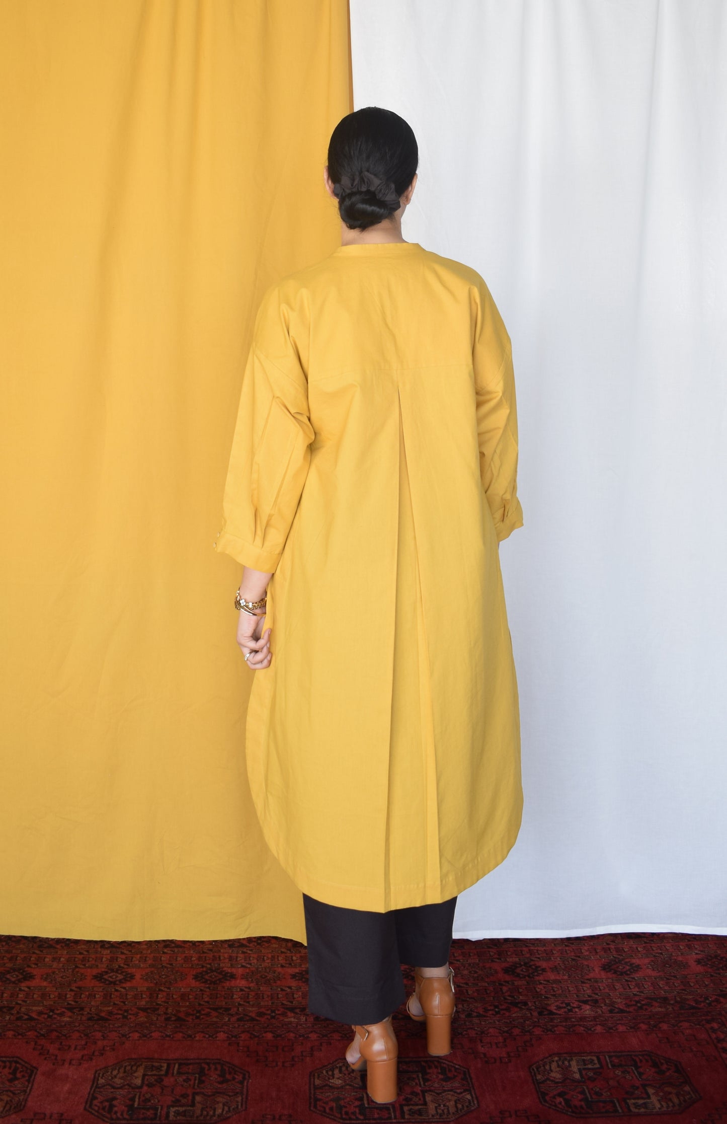 Anar Yellow Antifit Kurta Set with Charcoal Pants