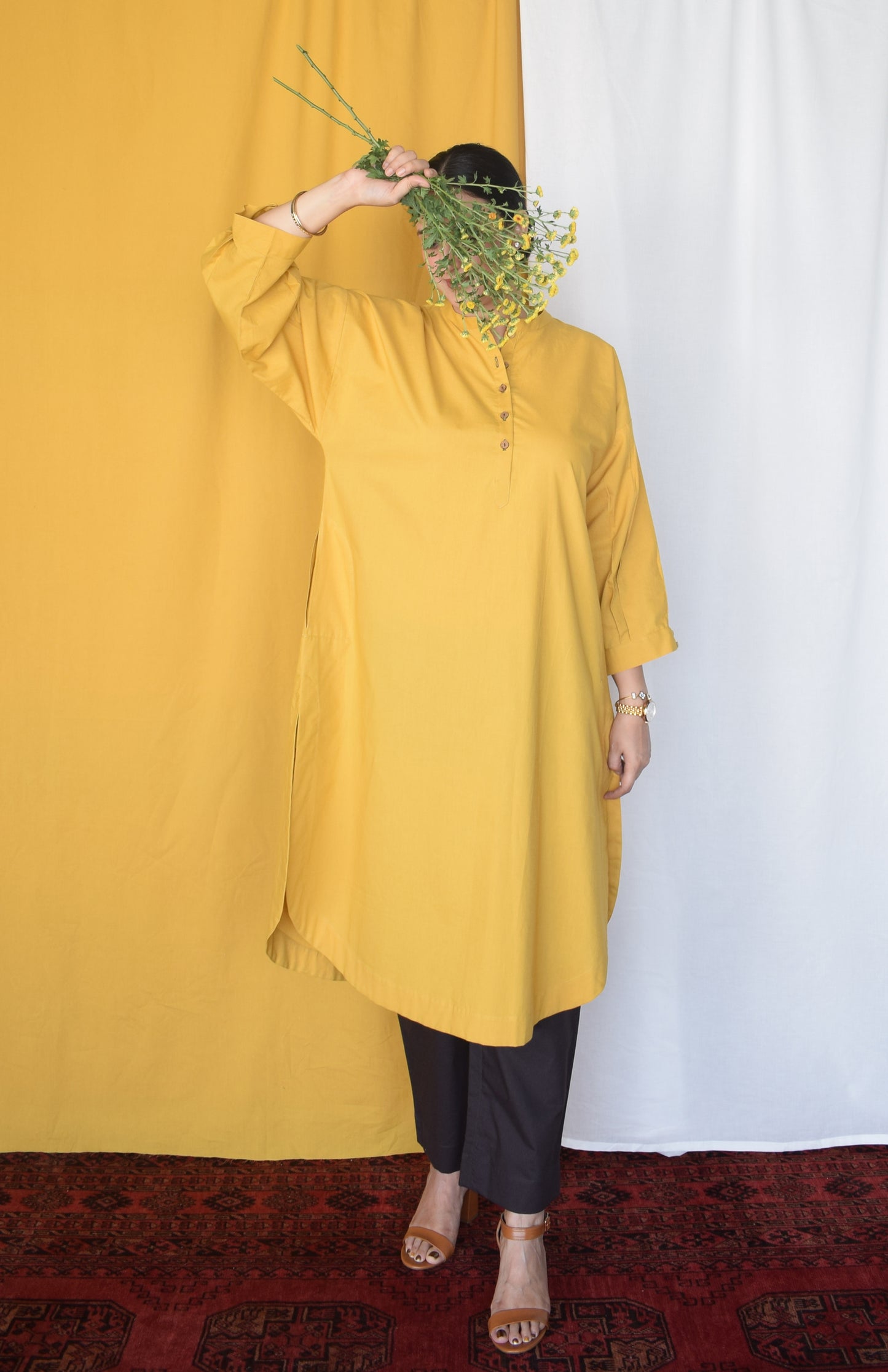 Anar Yellow Antifit Kurta Set with Charcoal Pants