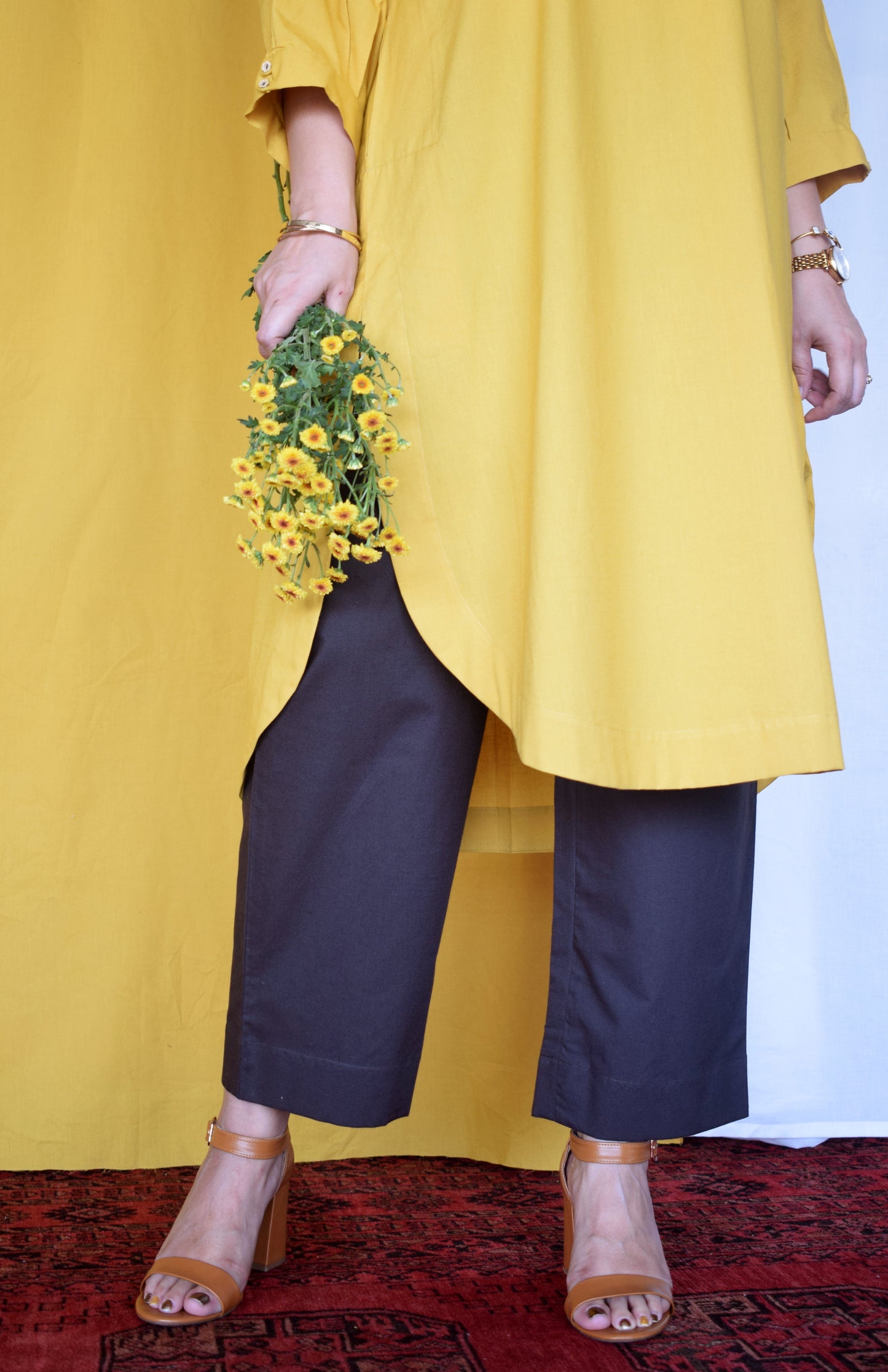 Anar Yellow Antifit Kurta Set with Charcoal Pants