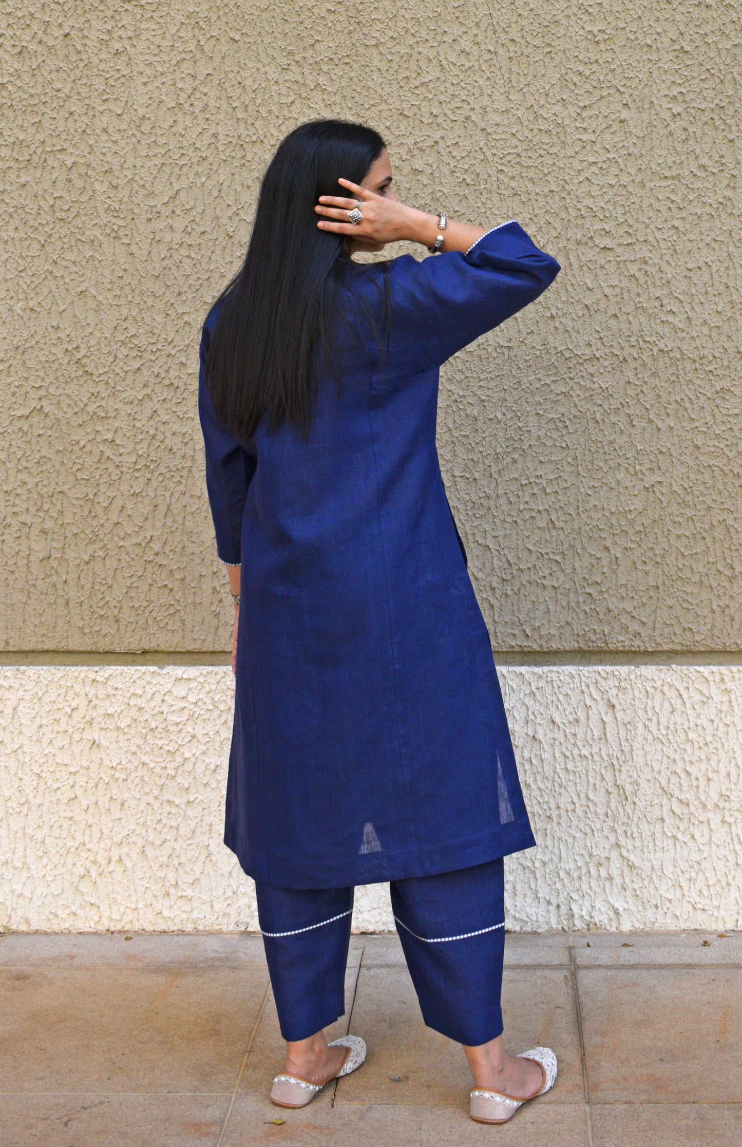 Dark blue linen straight fit paneled kurta