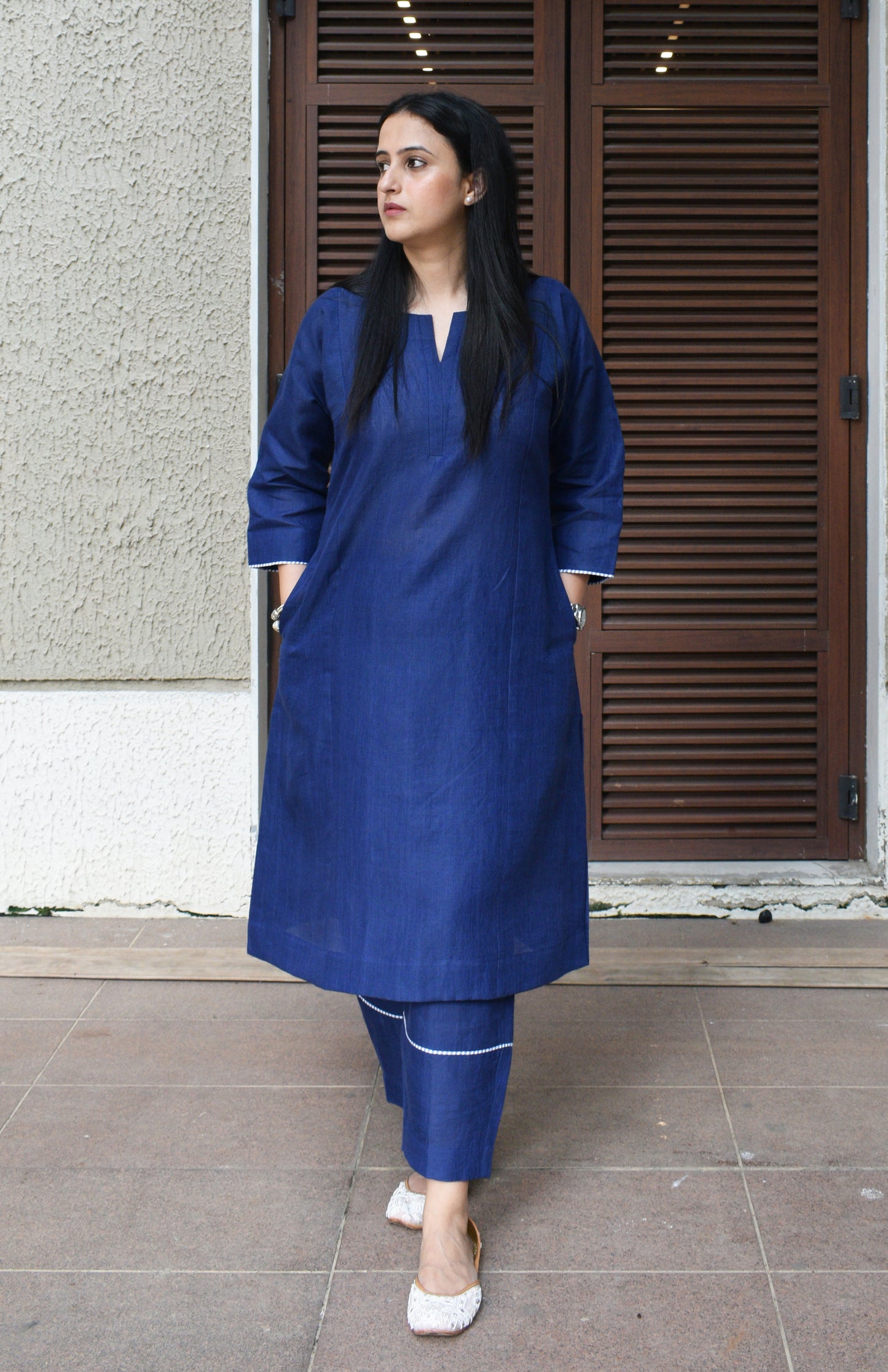 Dark blue linen straight fit paneled kurta