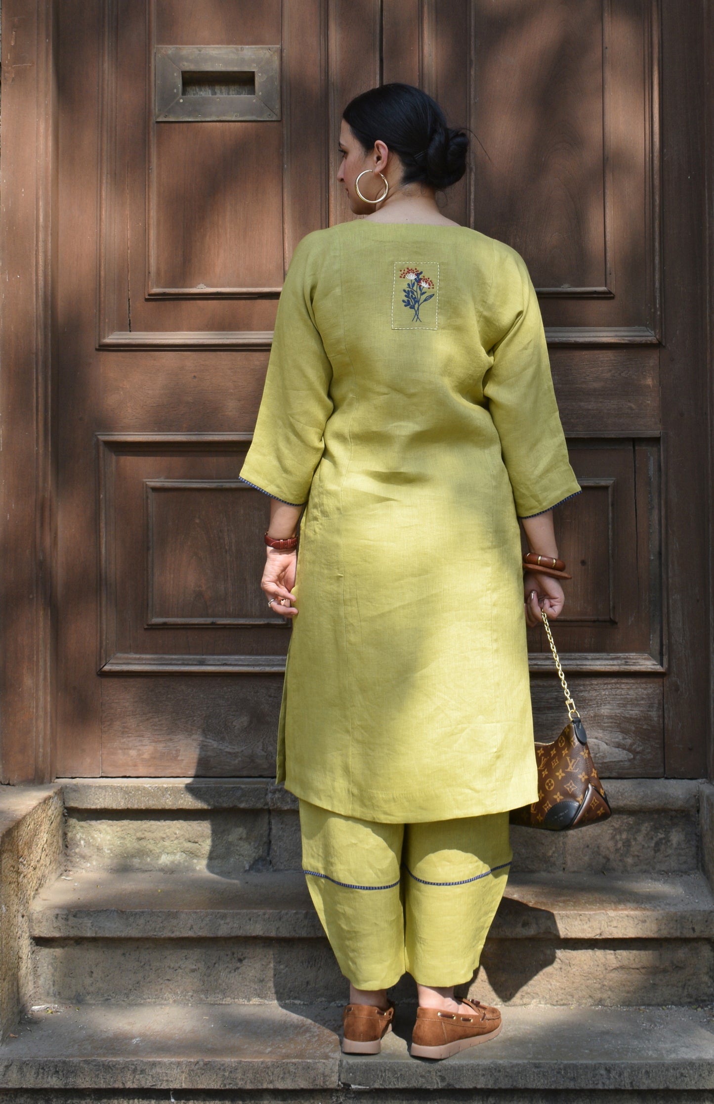 Fresh Lime Linen Straight Fit Panelled Kurta