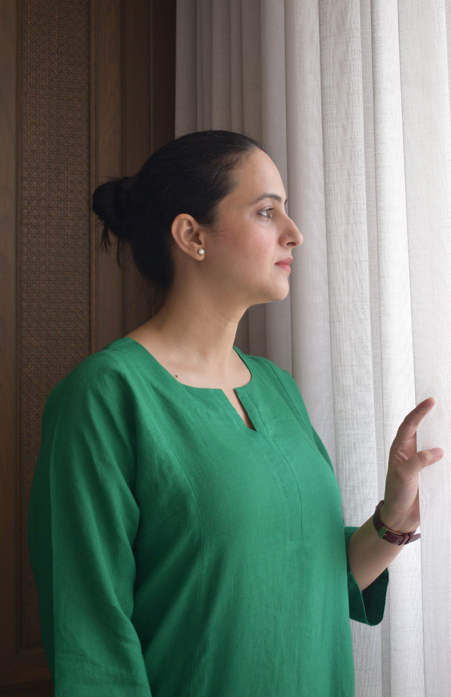 Green Linen Straight fit paneled kurta