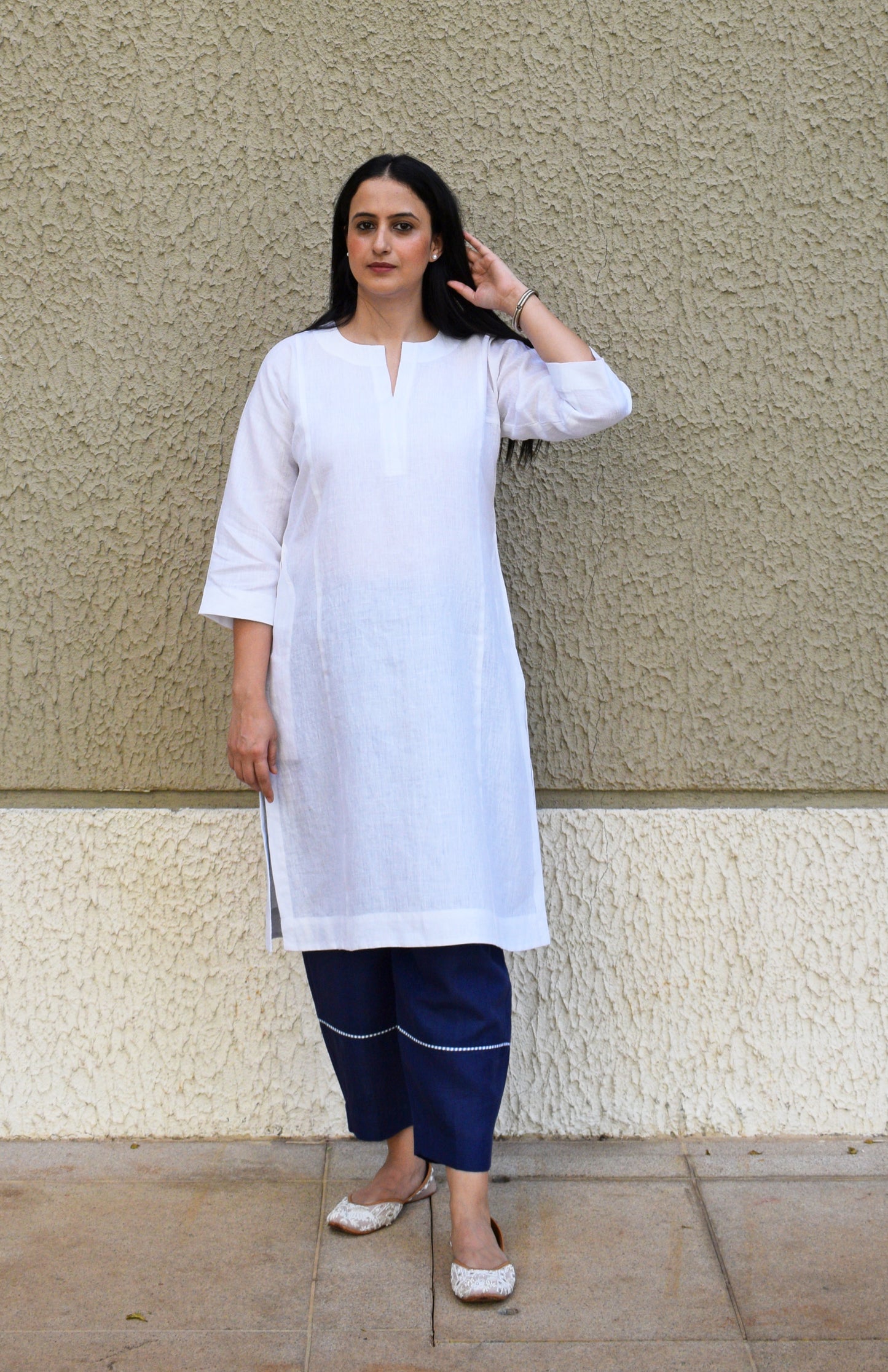 White linen straight fit paneled kurta