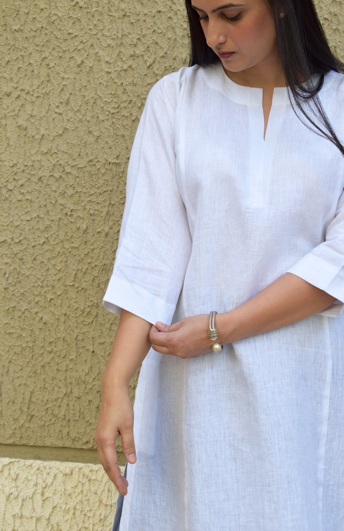 White linen straight fit paneled kurta