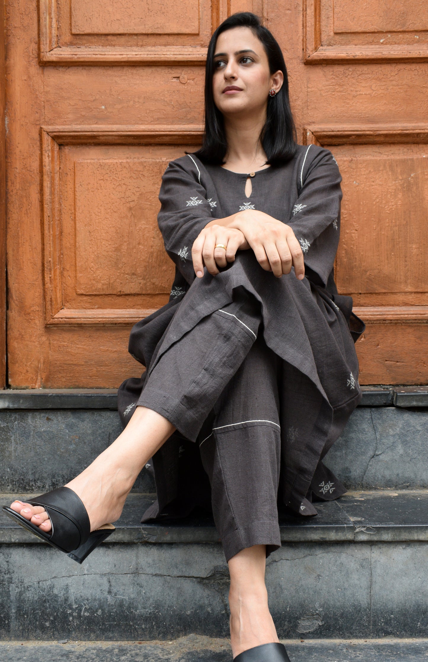 Charcoal kala cotton kurta with side gathers and charcoal trousers