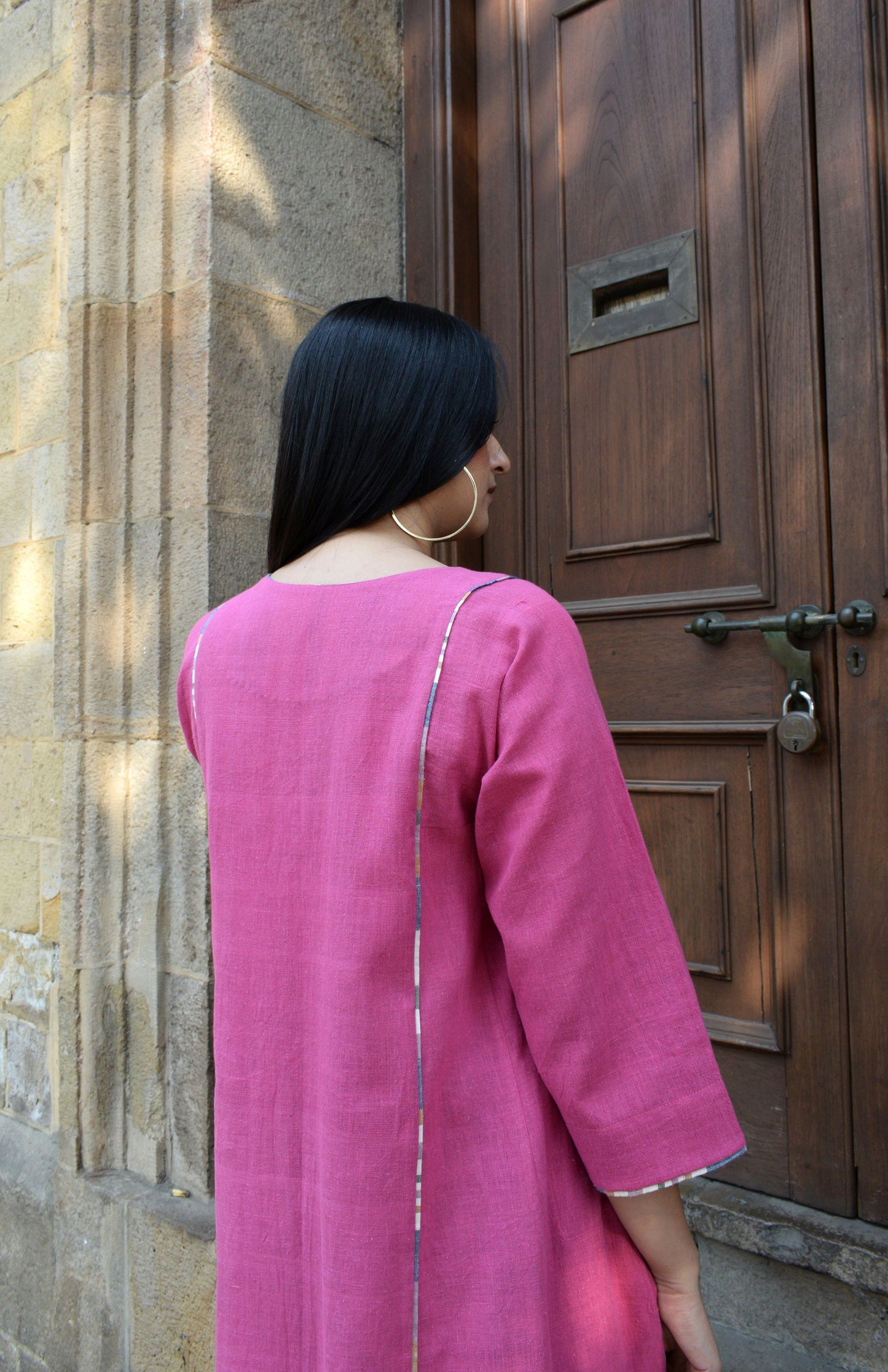 Orchid pink Kala cotton Phiran with V neck and Signature striped trousers