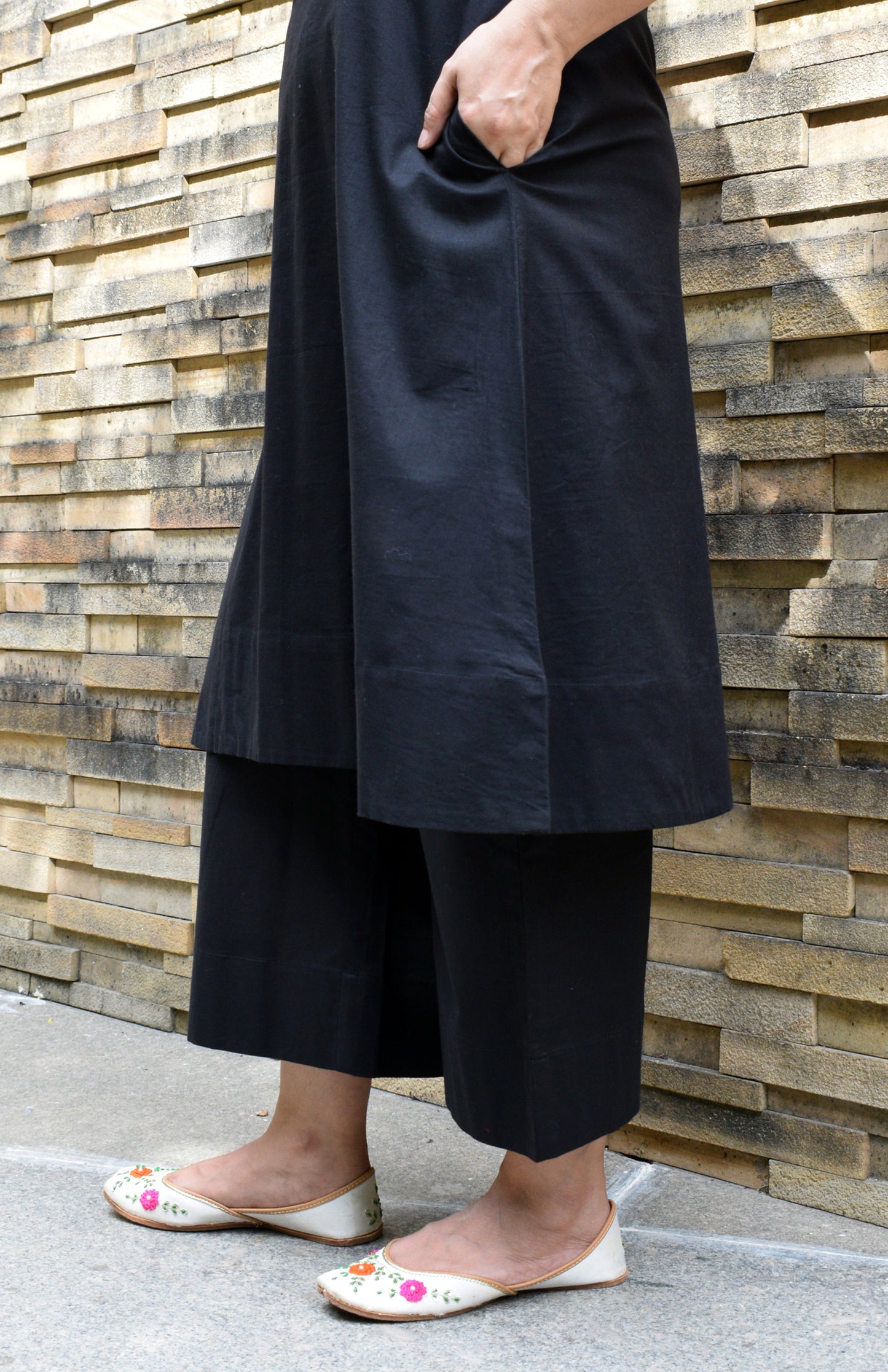 Basic black pyjama