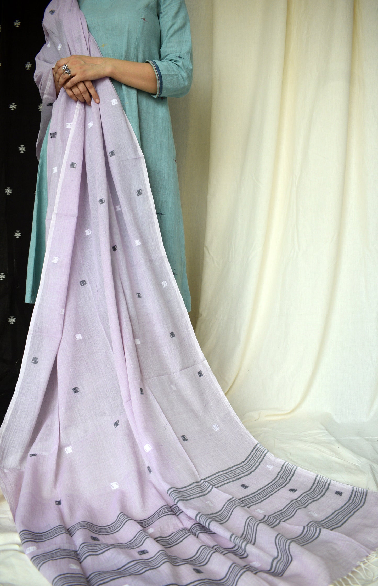 Soft Lilac Handwoven Jamdani Dupatta