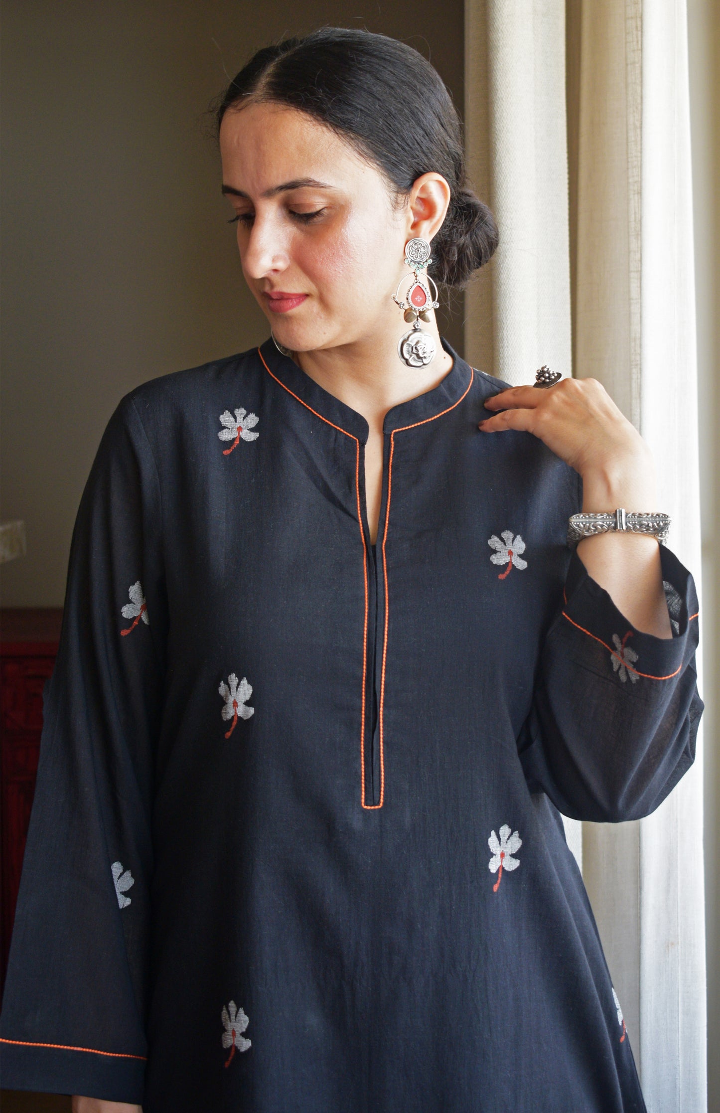 Black Jamdani Short Kurta with Pleated White Pyjama