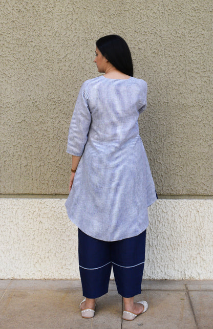 Blue and white Striped Linen kurta with Round Neck