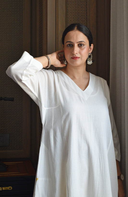 White Phiran Kurta in Handwoven Checks