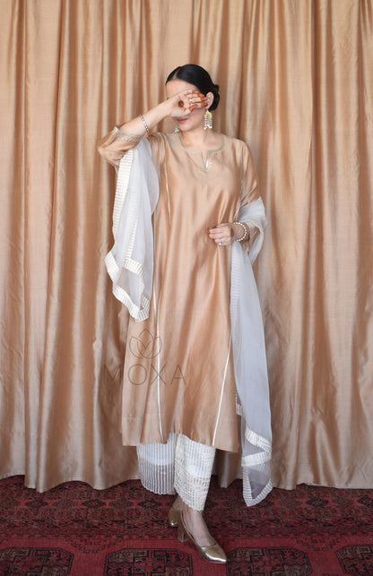 Off White Organza Dupatta With Off White Striped Chanderi Scallop Pajama - Set of 2