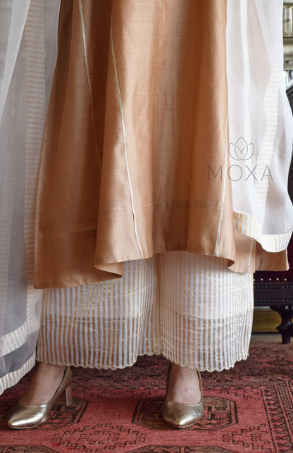 Off White Organza Dupatta With Off White Striped Chanderi Scallop Pajama - Set of 2