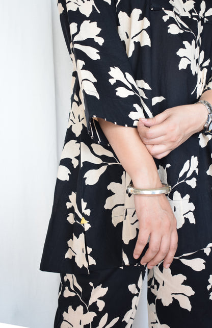 Black floral short tunic with collar