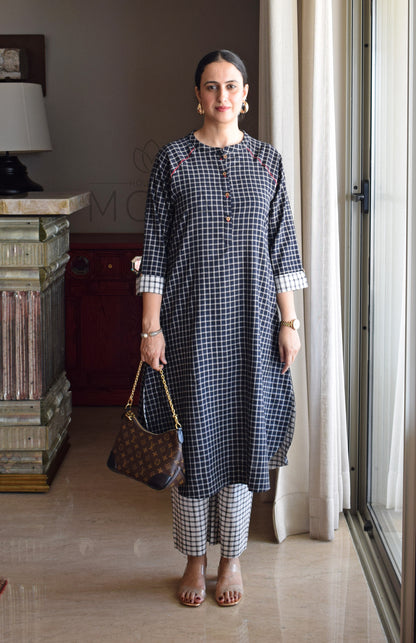 Black Checks Kurta with Raglan Sleeves and Off-white Checks Pajama in Handloom Cotton