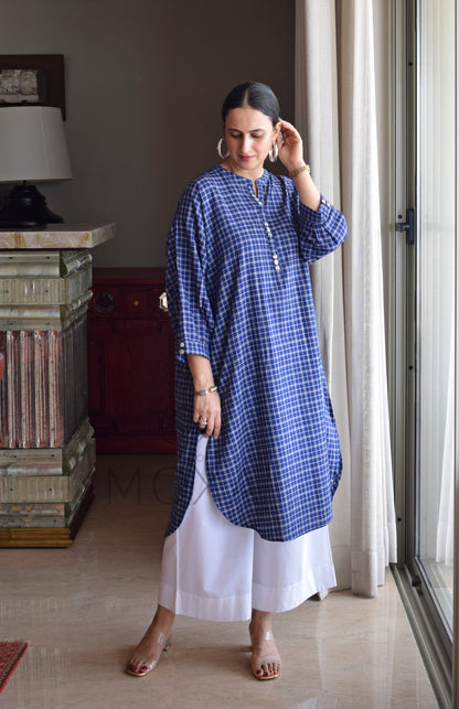 Midnight Blue Checks Antifit Kurta in Handloom Cotton with White Pajama