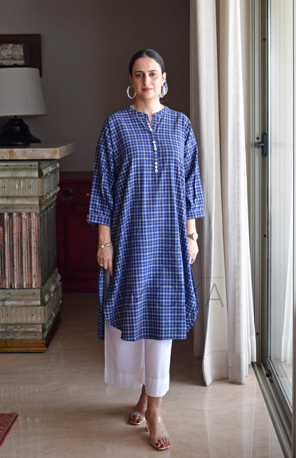 Midnight Blue Checks Antifit Kurta in Handloom Cotton with White Pajama