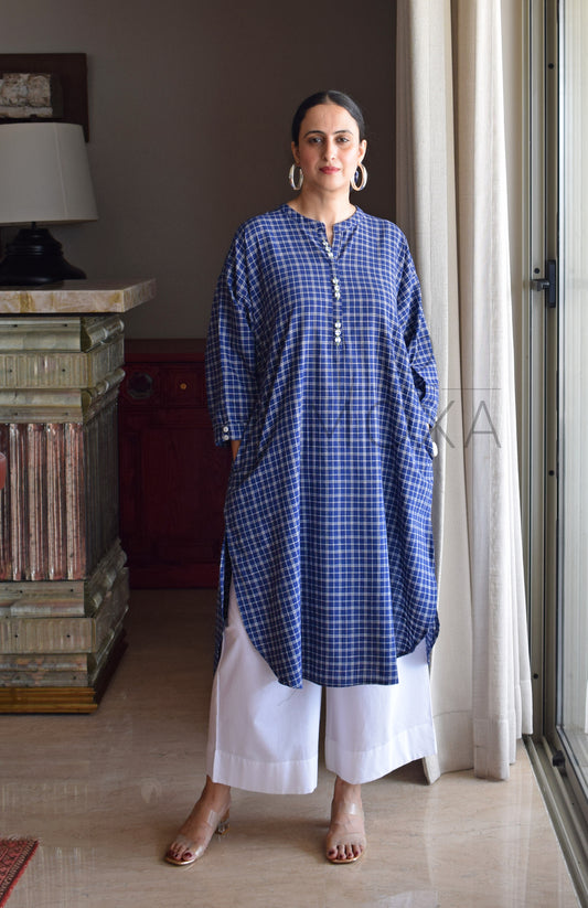 Midnight Blue Checks Antifit Kurta in Handloom Cotton with White Pajama