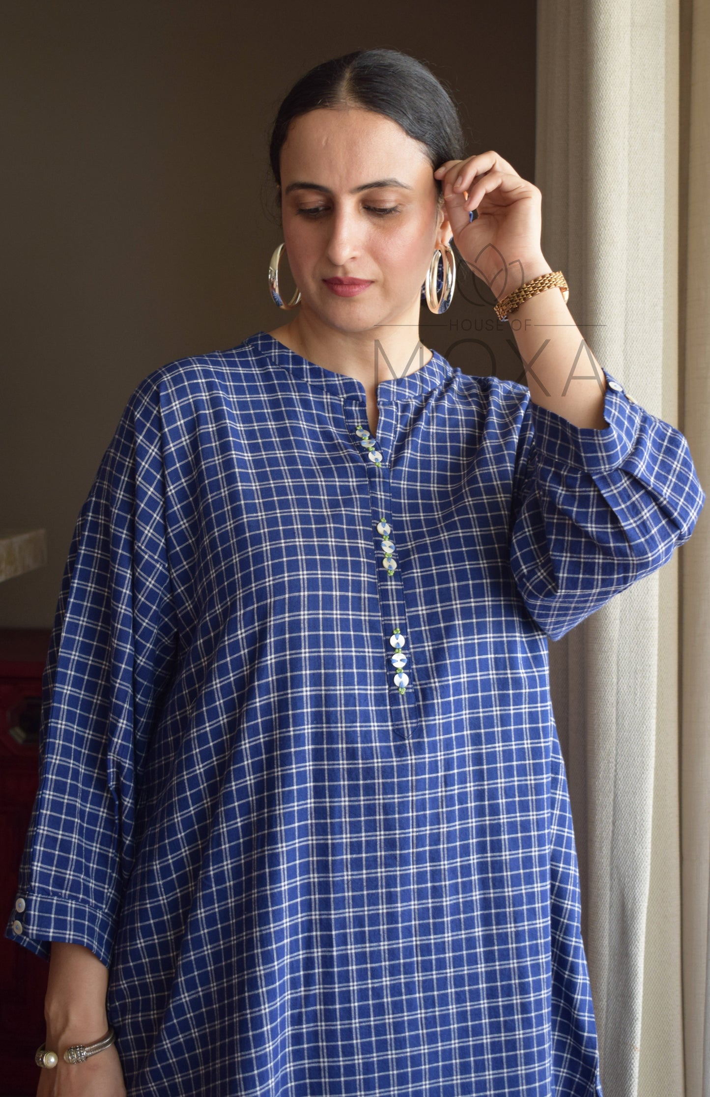 Midnight Blue Checks Antifit Kurta in Handloom Cotton with White Pajama