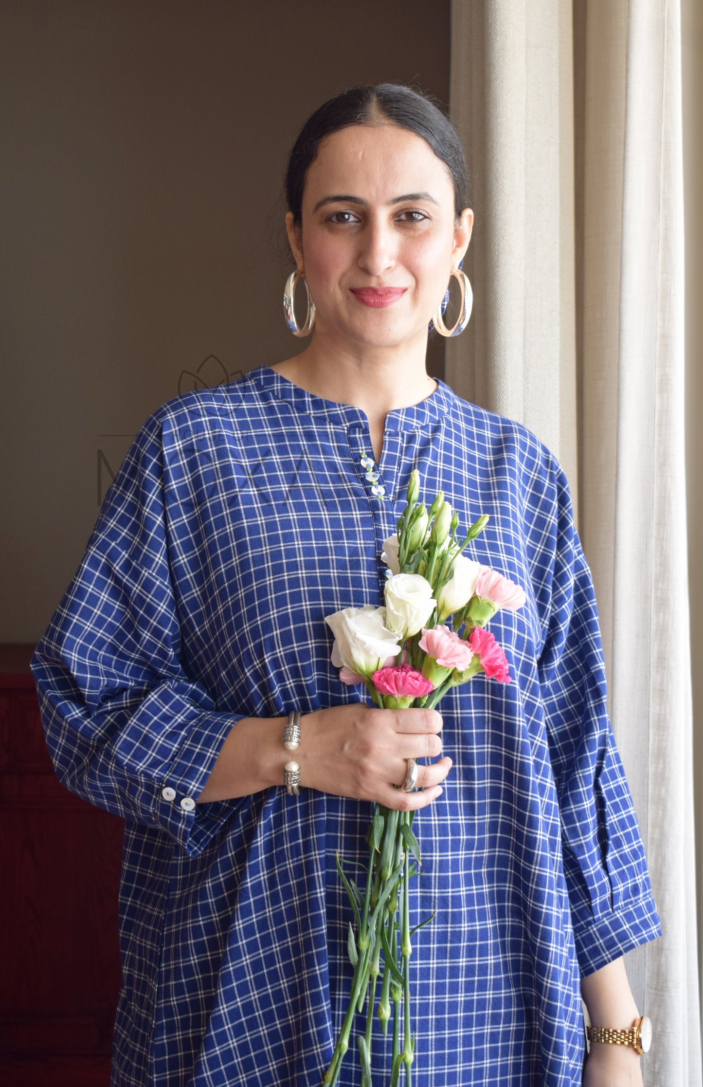 Midnight Blue Checks Antifit Kurta in Handloom Cotton with White Pajama