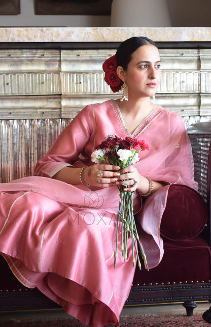 Blush Pink Chanderi Hand Embroidered Kurta With Wide Legged Pajama