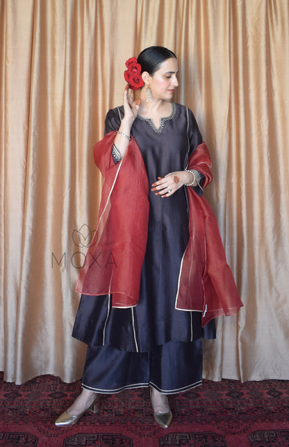 Charcoal Chanderi Set With Maroon Striped Silk Tissue Organza Dupatta