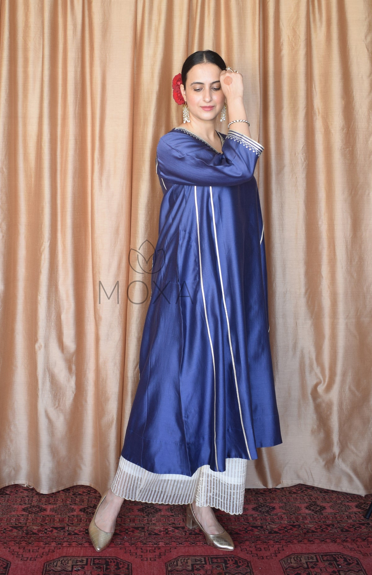 Denim Blue Hand Embroidered Chanderi Kurta With Off White Striped Chanderi Scallop Pajama