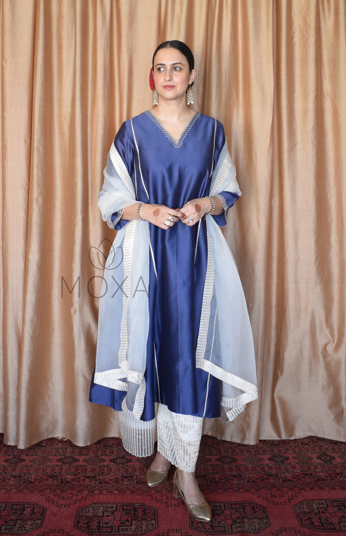Denim Blue Chanderi Kurta Set With Off White Organza Dupatta