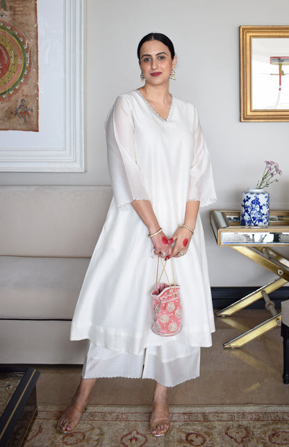 Off White Chanderi Kurta with Pyjama