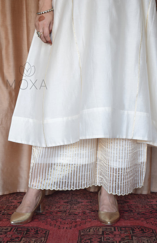 Off white Striped Chanderi Scallop Pajama