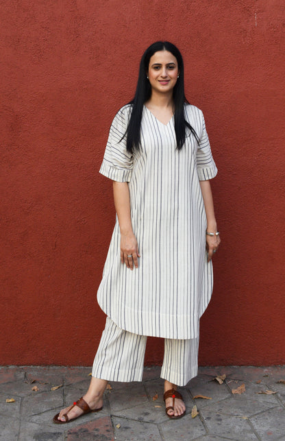 Off white Striped Choga with V neck and pajama in Handwoven Cotton