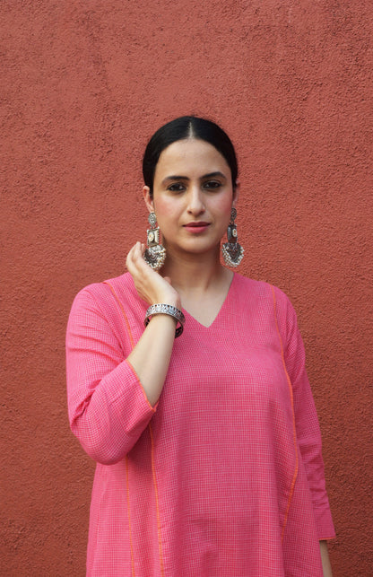 Pink V neck Paneled Kurta in Handwoven checks