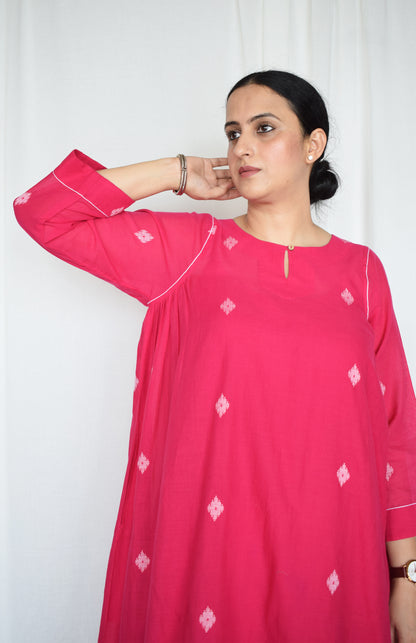 Rani pink Jamdani kurta with side gathers