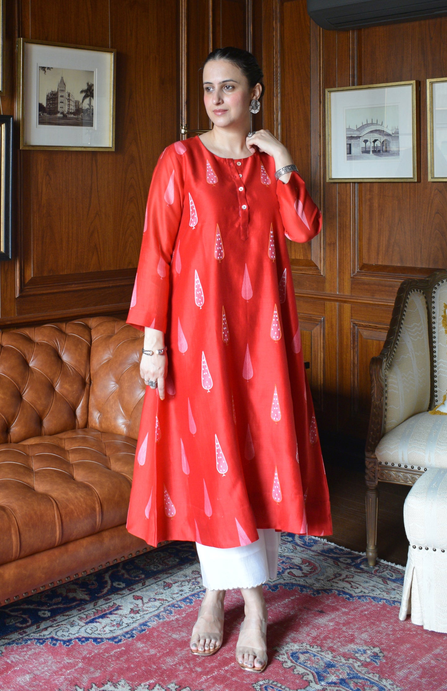 Red Chanderi Kurta with Off White Chanderi Scallop Pyjama