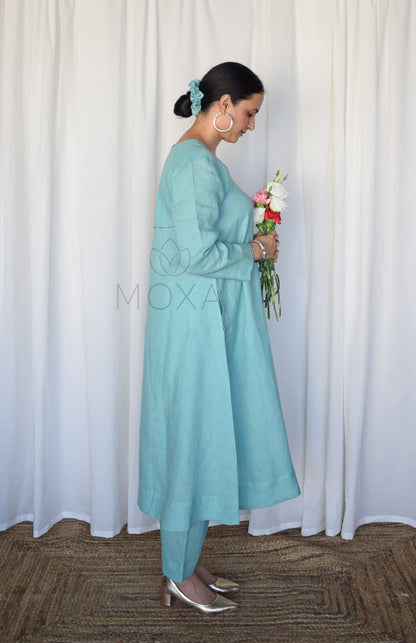 Sea Green Linen Kurta with Raglan Sleeves and Placket