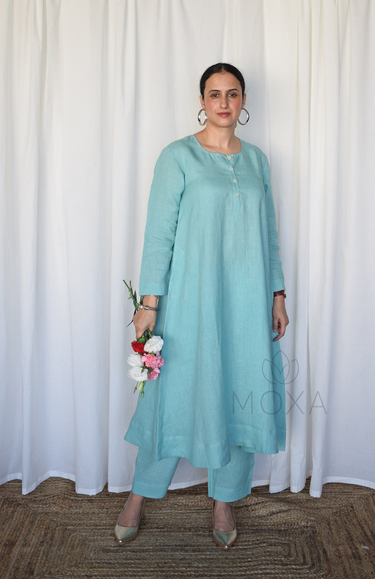 Sea Green Linen Kurta with Raglan Sleeves and Placket
