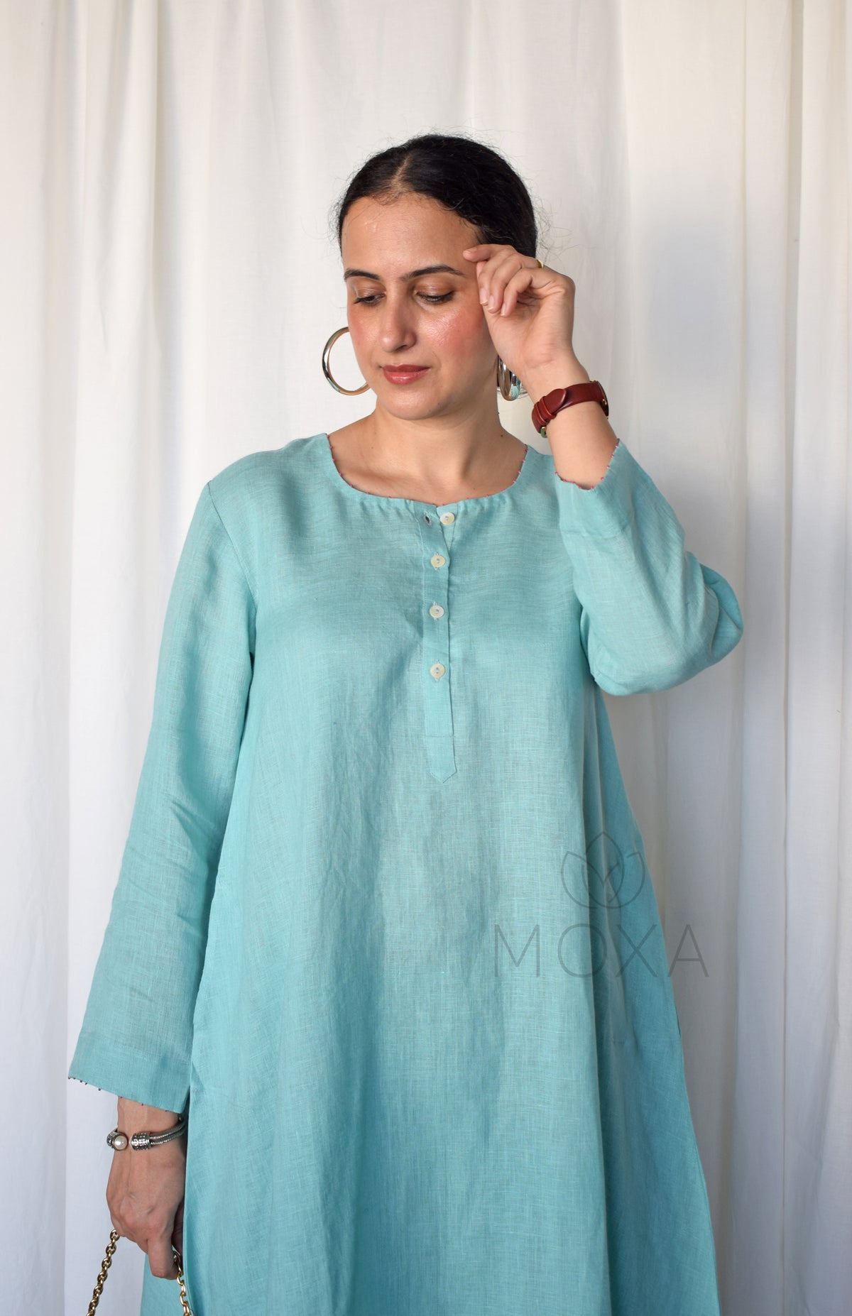 Sea Green Linen Kurta with Raglan Sleeves and Placket