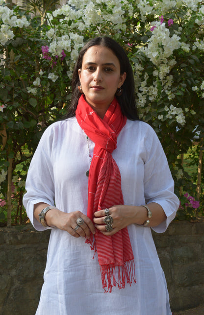 Red handwoven jamdani stole