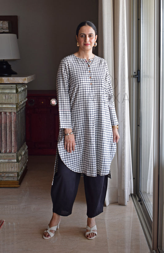 Off-White Checks Kurta in Handloom Cotton with Black Pajama