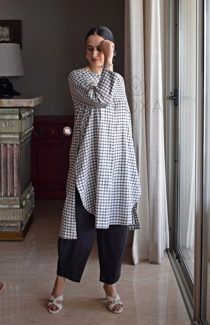 Off-White Checks Kurta in Handloom Cotton with Black Pajama