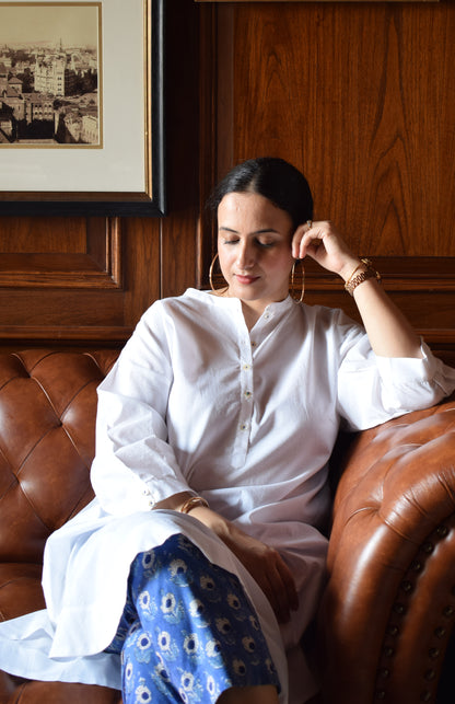 Sunkissed White Antifit Kurta with Hand-Block Printed Pants