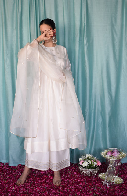 Sufi Chanderi Set with Hand Embroidered Yoke and Wide Legged Pyjama