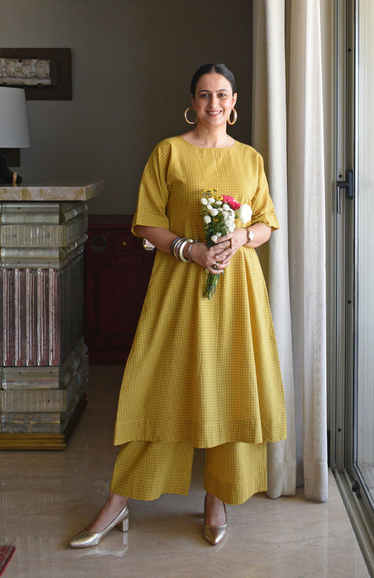 Yellow Checks Co-ord Set in Handwoven Cotton