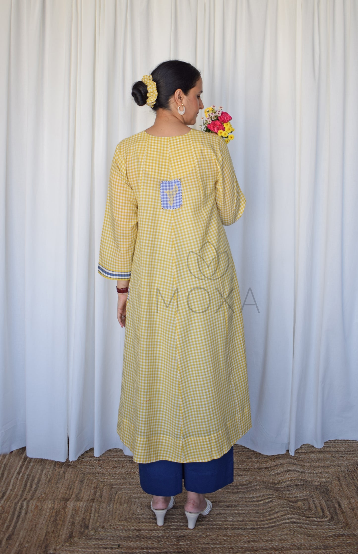 Daisy Yellow Bias Panelled Kurta in Handloom Checks with slip