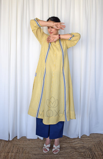 Daisy Yellow Bias Panelled Kurta in Handloom Checks with slip