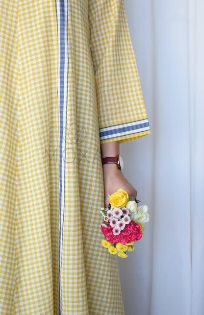 Daisy Yellow Bias Panelled Kurta in Handloom Checks with slip